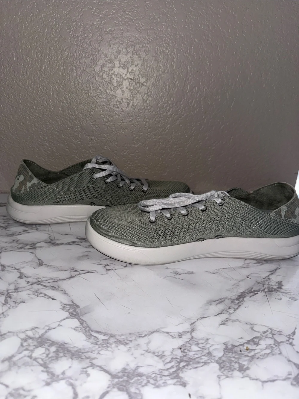 Reef Gray Green Camo Neptune 10.5
